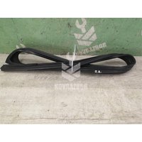 Уплотнитель стекла двери Ford Focus 1 1998-2004