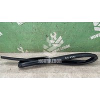 Уплотнитель стекла двери Ford Escort /Orion 1995-1998