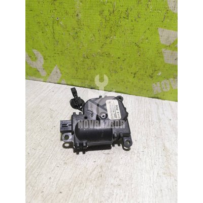 Моторчик заслонки отопителя Ford Fusion 2002 >