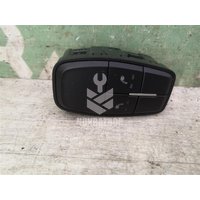 Кнопка обогрева сидений Chery Tiggo 4 2017+