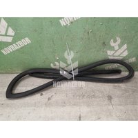 Уплотнитель двери Mitsubishi Space Wagon (N3,N4) 1991-2000