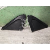 Молдинг переднего левого крыла Mitsubishi Space Wagon (N3,N4) 1991-2000