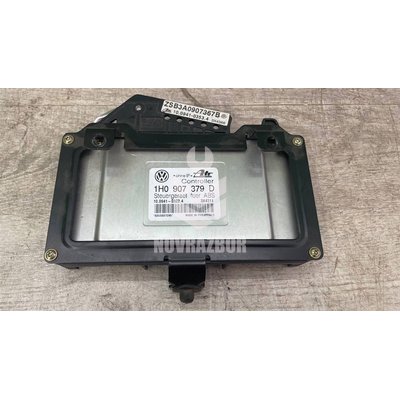 Блок управления ABS VW Golf 3 Vento 91-97 Блок управления ABS VW Golf 3 Vento 91-97