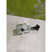 Замок спинки сиденья Chery Boo M11 10-14