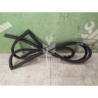 Уплотнитель Chery Boo M11 10-14