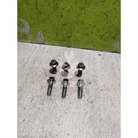 Болт Chery Boo M11 10-14