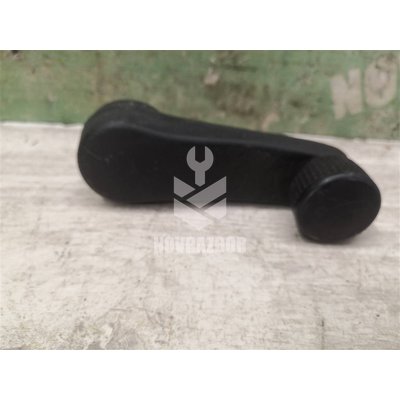 Ручка стеклоподъемника VW Passat B4 94-96 Ручка стеклоподъемника VW Passat B4 94-96