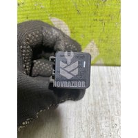 Реле Nissan Primera P11 96-02