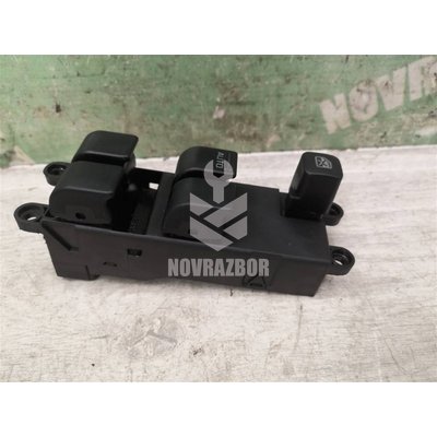 Блок управления стеклоподъемниками Nissan Primera P11 96-02 Блок управления стеклоподъемниками Nissan Primera P11 96-02