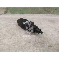Датчик включения стопсигнала Nissan Primera P11 96-02