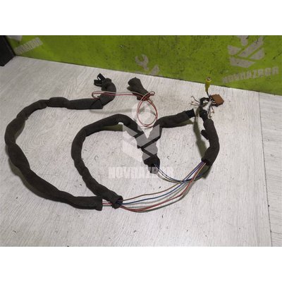 Проводка (коса) VW Passat B3 1988-1993 Проводка (коса) VW Passat B3 1988-1993