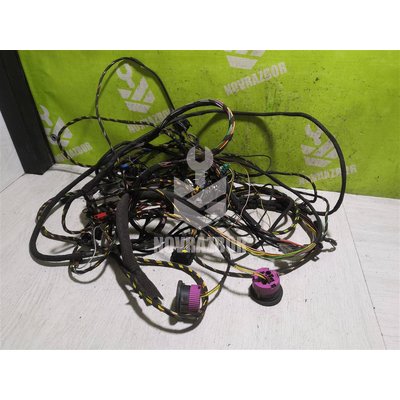 Проводка (коса) VW Passat B3 1988-1993 Проводка (коса) VW Passat B3 1988-1993