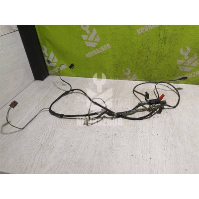 Проводка (коса) VW Passat B3 1988-1993 Проводка (коса) VW Passat B3 1988-1993