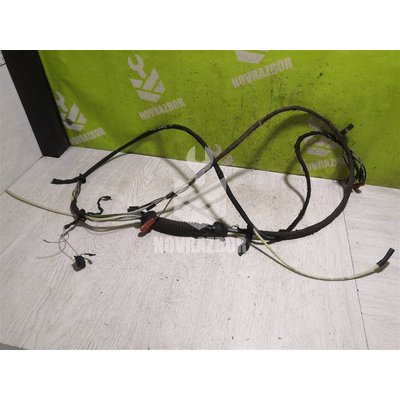 Проводка (коса) VW Passat B3 1988-1993 Проводка (коса) VW Passat B3 1988-1993