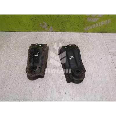 Кронштейн передней балки Nissan Primera P11 96-02