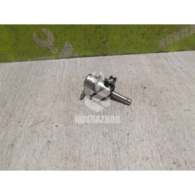 Регулятор давления топлива Nissan Almera N16 2000-2006 Регулятор давления топлива Nissan Almera N16 2000-2006