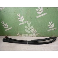 Уплотнитель стекла двери Nissan Primera P11 96-02