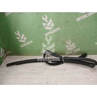 Уплотнитель стекла двери Nissan Primera P11 96-02