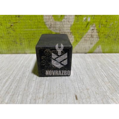 Реле VW Golf 4 Bora 97-05 Реле VW Golf 4 Bora 97-05