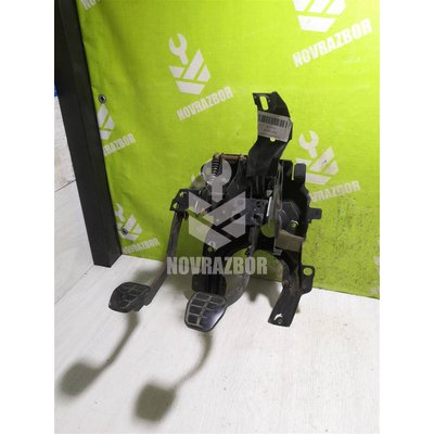 Блок педалей VW Passat B4 94-96