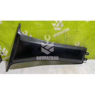 Обшивка стойки VW Passat  B3  1988-1993