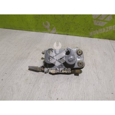 Замок двери задней левой BMW 5-серия E28 81-87 Замок двери задней левой BMW 5-серия E28 81-87