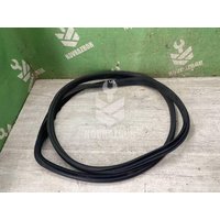 Уплотнитель двери Opel Astra H / Family 2004 >