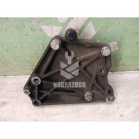 Кронштейн генератора Opel Astra H / Family 2004 >