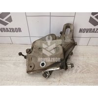 Кронштейн двигателя правый Ford Focus 2 08-11