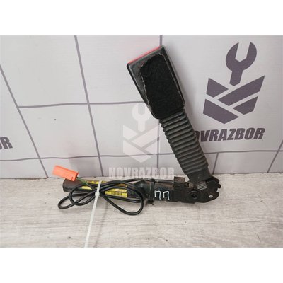 Ответная часть ремня безопасности Ford Focus 2 08-11 Ответная часть ремня безопасности Ford Focus 2 08-11