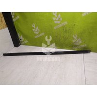 Накладка стекла переднего правого Kia Sephia Shuma 2 2001-2004