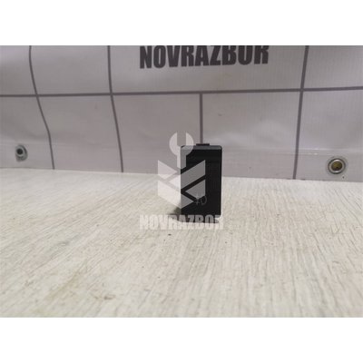 Кнопка противотуманки Audi A6 (C4) 1994-1997 Кнопка противотуманки Audi A6 (C4) 1994-1997