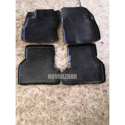 Коврики к-кт Ford Focus 2 08-11