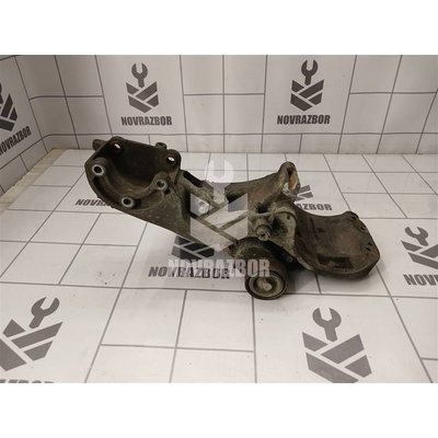 Кронштейн генератора Renault Logan 2005-2014 Кронштейн генератора Renault Logan 2005-2014