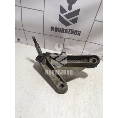 Кронштейн КПП левый Renault Logan 2005-2014 Кронштейн КПП левый Renault Logan 2005-2014