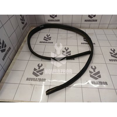 Уплотнитель Renault Logan 2005-2014 Уплотнитель Renault Logan 2005-2014
