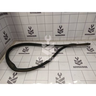 Уплотнитель Renault Logan 2005-2014