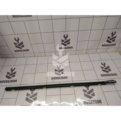 Накладка стекла заднего правого Kia Spectra 2001-2011