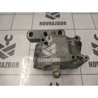 Опора двигателя Skoda Octavia A5 1Z   04-13