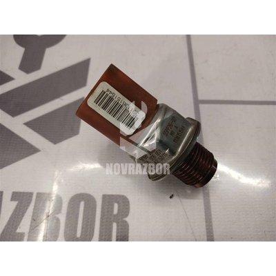 Датчик давления топлива Skoda Octavia A5 1Z 04-13 Датчик давления топлива Skoda Octavia A5 1Z 04-13