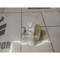 Крышка бачка тормозной жидкости VW Golf 3 Vento 91-97