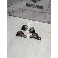 Кронштейн крепления переднего стабилизатора Audi A3 8L1 1996-2003