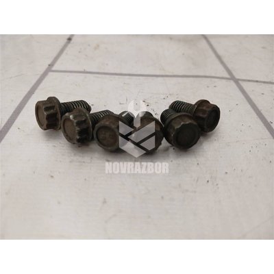 Болт Skoda Octavia A5 1Z   04-13