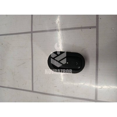 Кнопка стеклоподъемника Opel Zafira A 99-05 Кнопка стеклоподъемника Opel Zafira A 99-05
