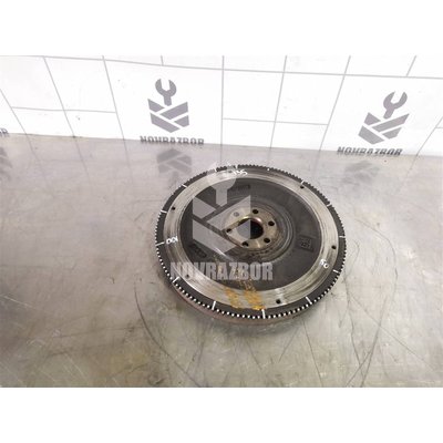 Маховик Chevrolet Aveo (T300) 2011-2015 Маховик Chevrolet Aveo (T300) 2011-2015