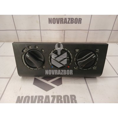 Блок управления печкой VW Passat B3 1988-1993 Блок управления печкой VW Passat B3 1988-1993