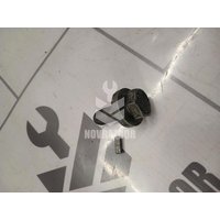 Болт VW Golf 3 Vento 91-97