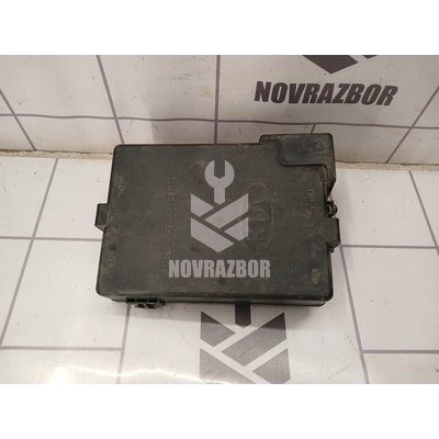 Крышка блока предохранителей Kia Spectra 2001-2011