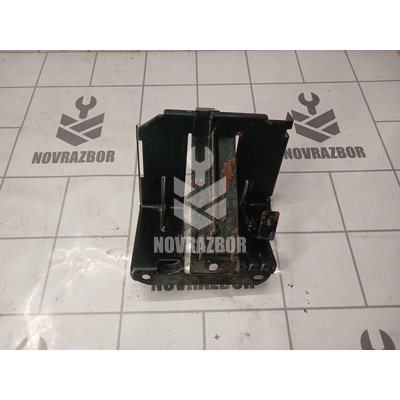 Кронштейн (сопут. товар) Kia Spectra 2001-2011 Кронштейн (сопут. товар) Kia Spectra 2001-2011