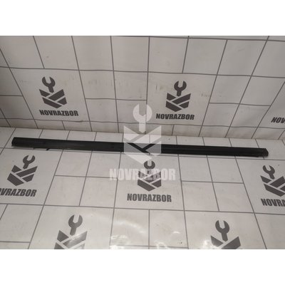 Накладка стекла переднего левого Kia Spectra 2001-2011